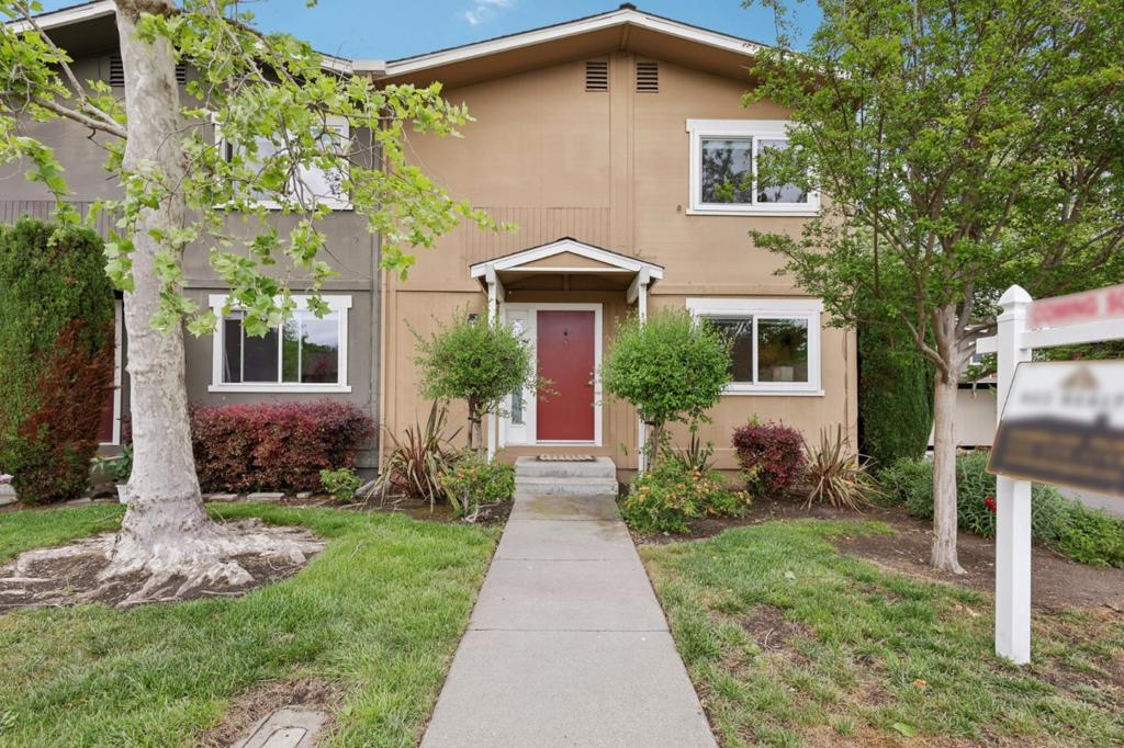 532 Tyrella Avenue