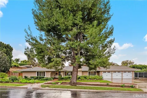 1562 Wyndham Court, Santa Ana, CA 92705 - MLS#: NP26089041