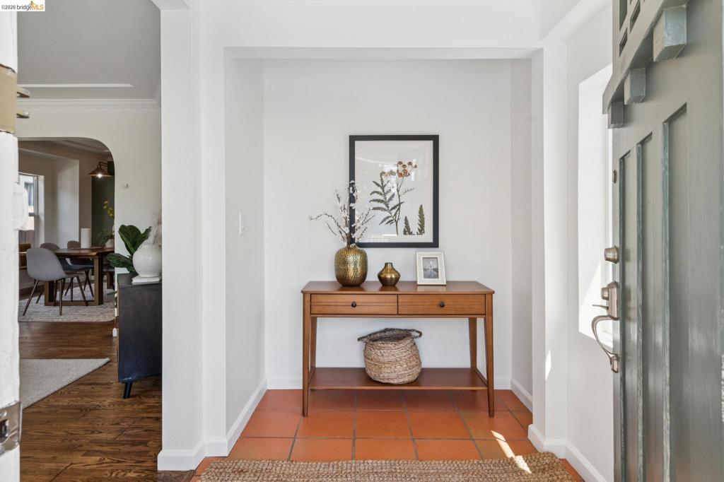 3936 Agua Vista St