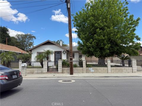 Photo of 457 NICOLET St, Banning, CA 92220 (MLS # IG26078239)