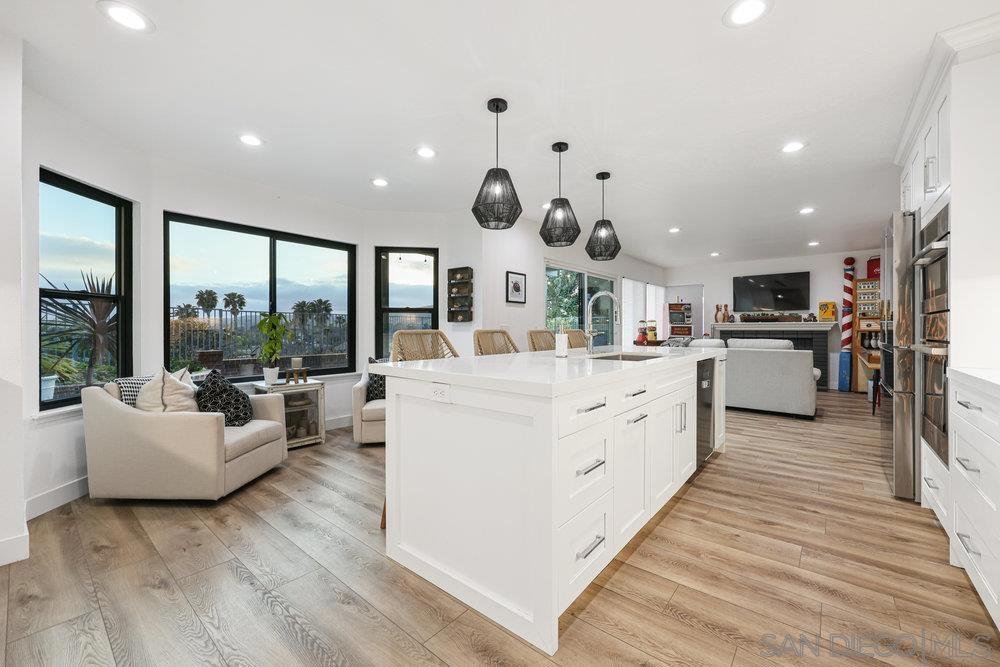 366 Doheny Bay Court