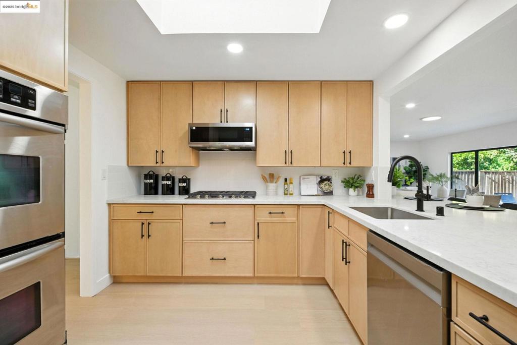 ALMADEN VALLEY - Residential
