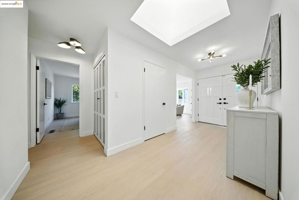 ALMADEN VALLEY - Residential