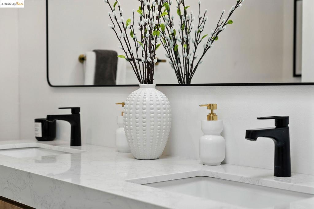 ALMADEN VALLEY - Residential