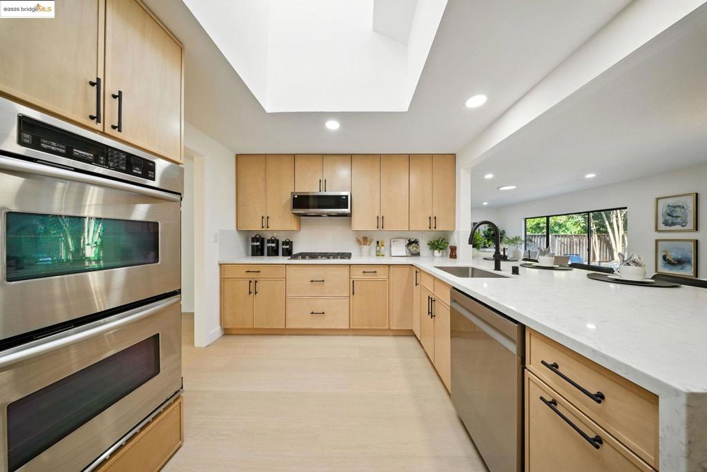 ALMADEN VALLEY - Residential