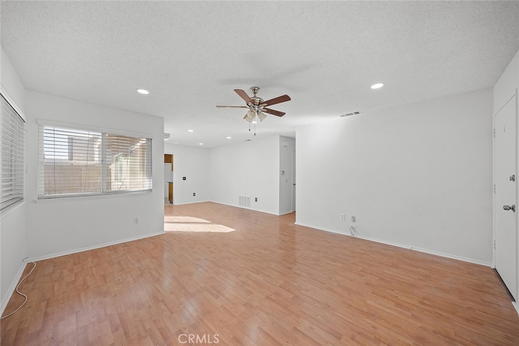 1672 Carmel W