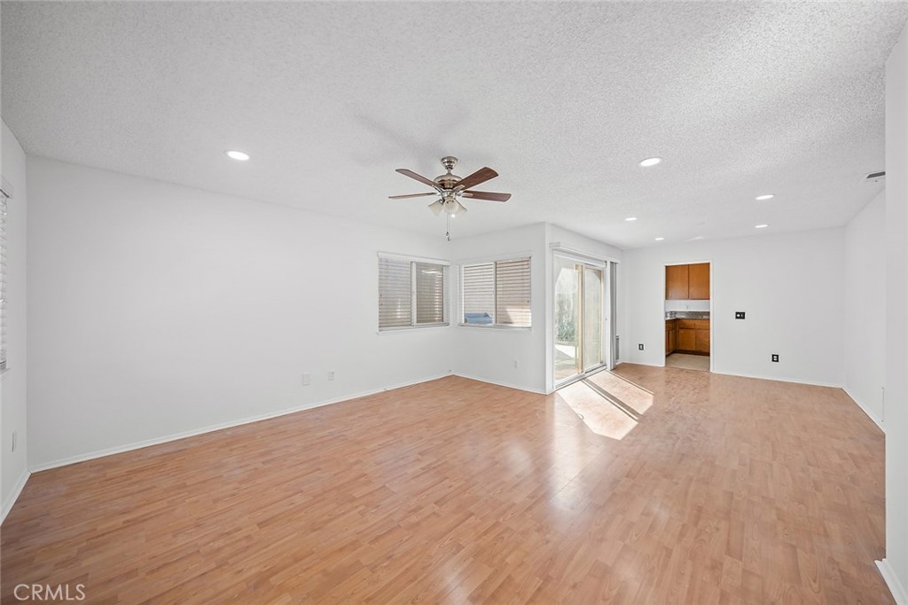 1672 Carmel W