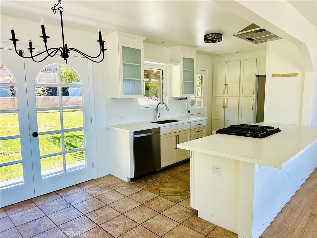 Arch Beach Heights (ABH) - Residential Lease