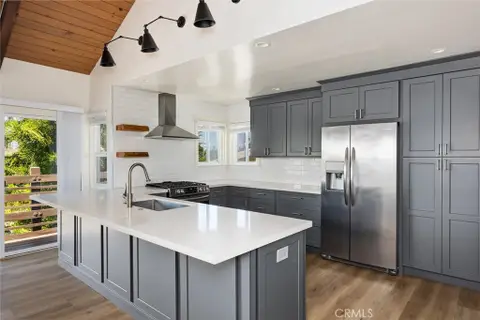 MLS: SC26137300
