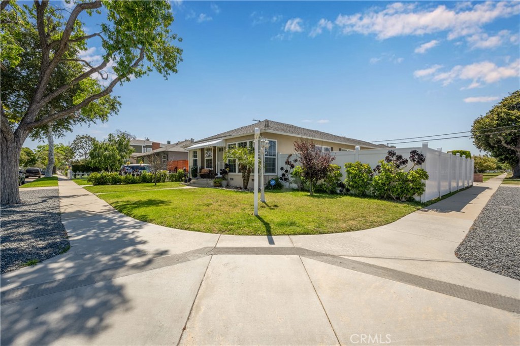 5530 E Mezzanine Way