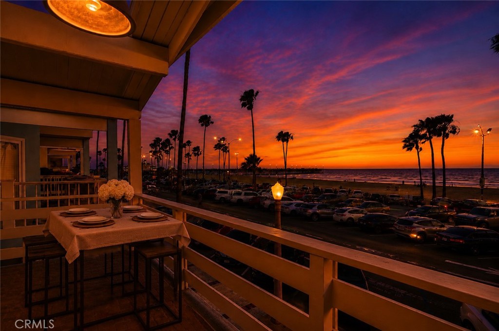 2212 W Oceanfront