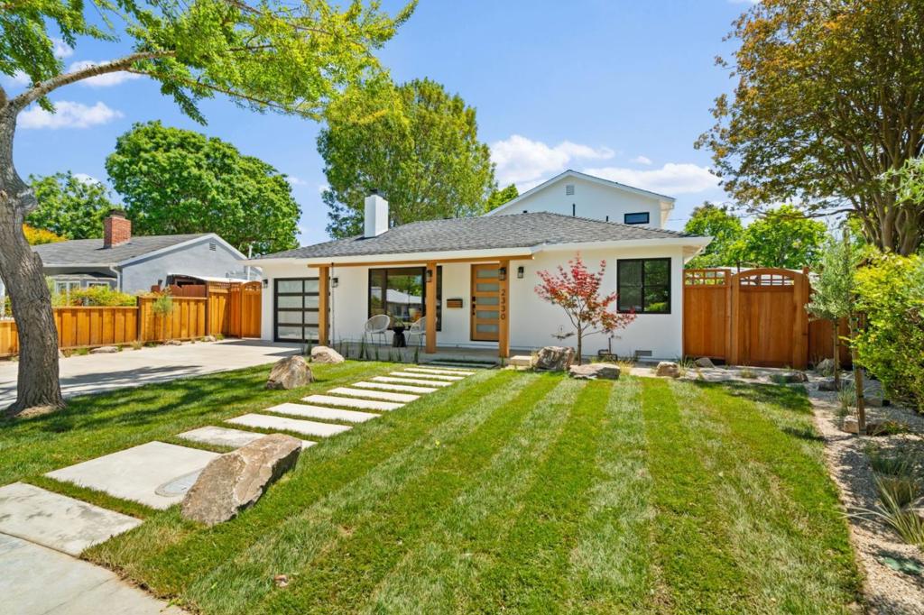 2330 Sierra Court