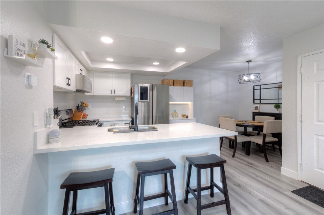 1309 W Mission Boulevard U-109