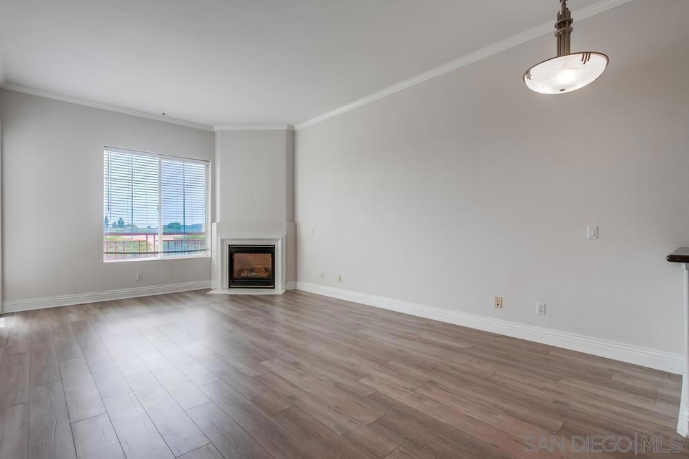 12376 Carmel Country Rd 303