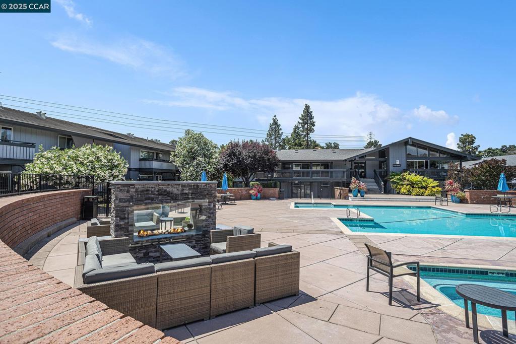 HEATHER FARMS - Residential