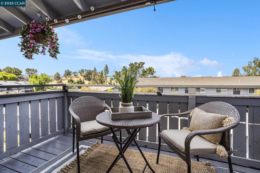 HEATHER FARMS - Residential