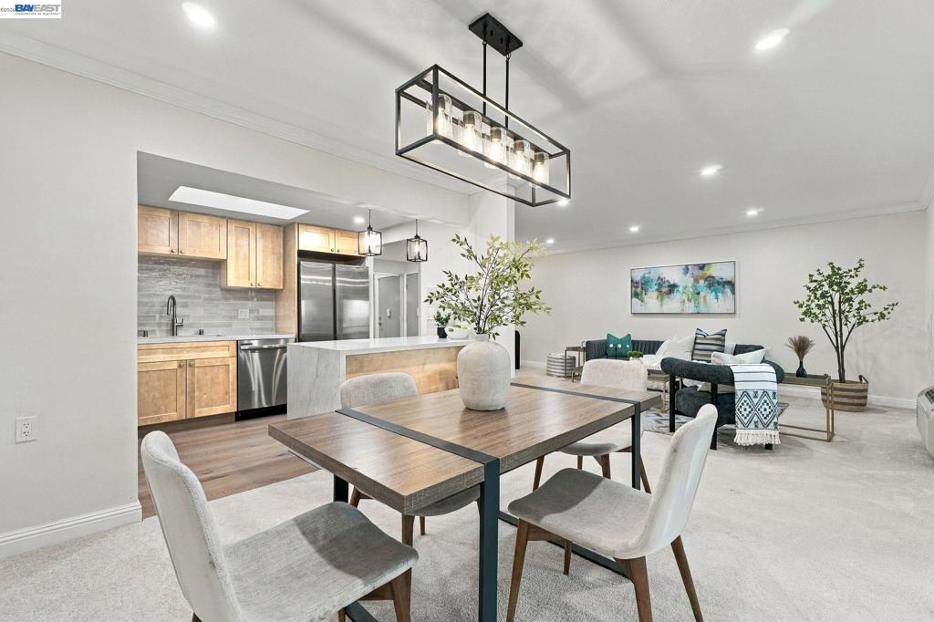 1413 Ptarmigan Dr DR