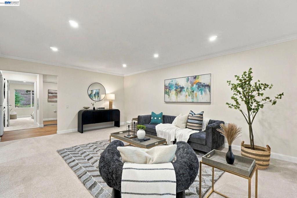 1413 Ptarmigan Dr 3