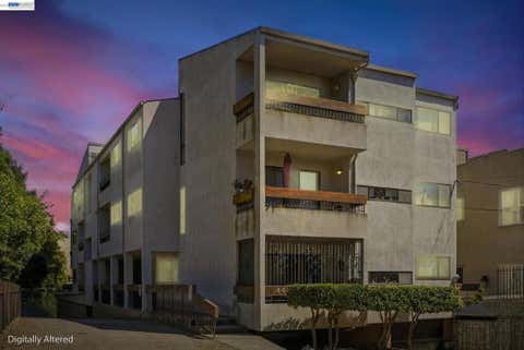 Photo of 444 Merritt Ave AVE #202, Oakland, CA 94610 (MLS # 41135300)