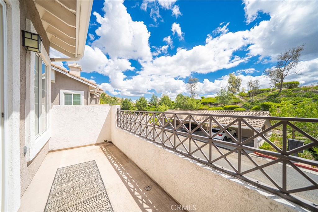 1053 S Daybreak Court