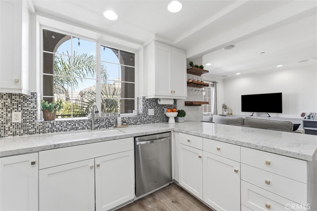 13173 Pacific Promenade 203