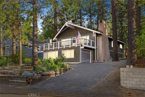 Photo of 5771 Heath Creek, Wrightwood, CA 92397 (MLS # HD26000605)