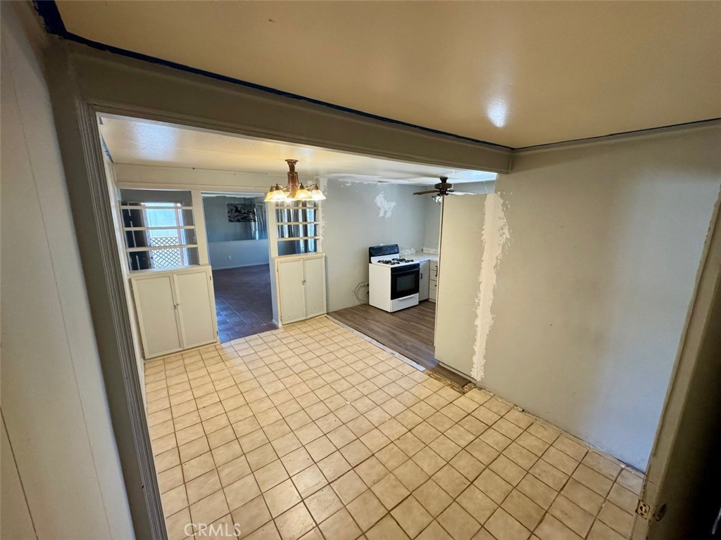 3039 Fournier Street