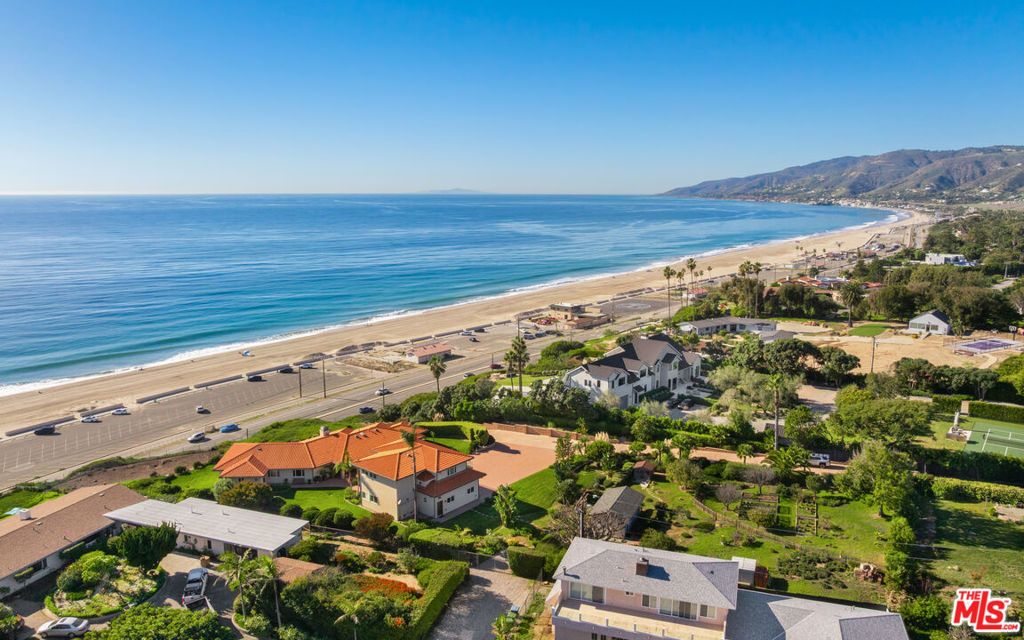 Photo of 29821 Pacific Coast Highway, Malibu, CA 90265 (MLS # 26656883)