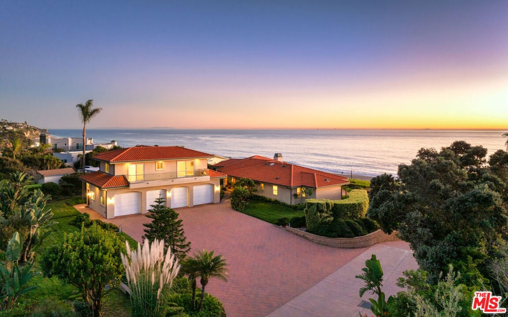 29821 Pacific Coast Highway