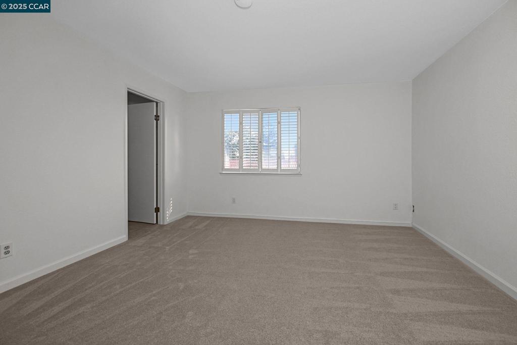 SIERRA GARDENS - Residential