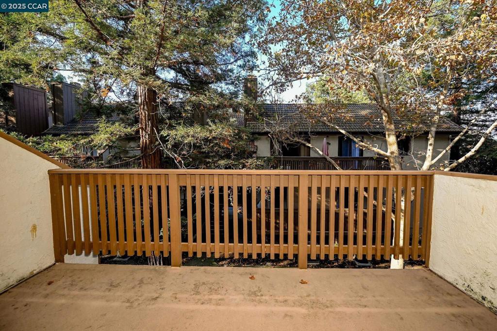 SIERRA GARDENS - Residential