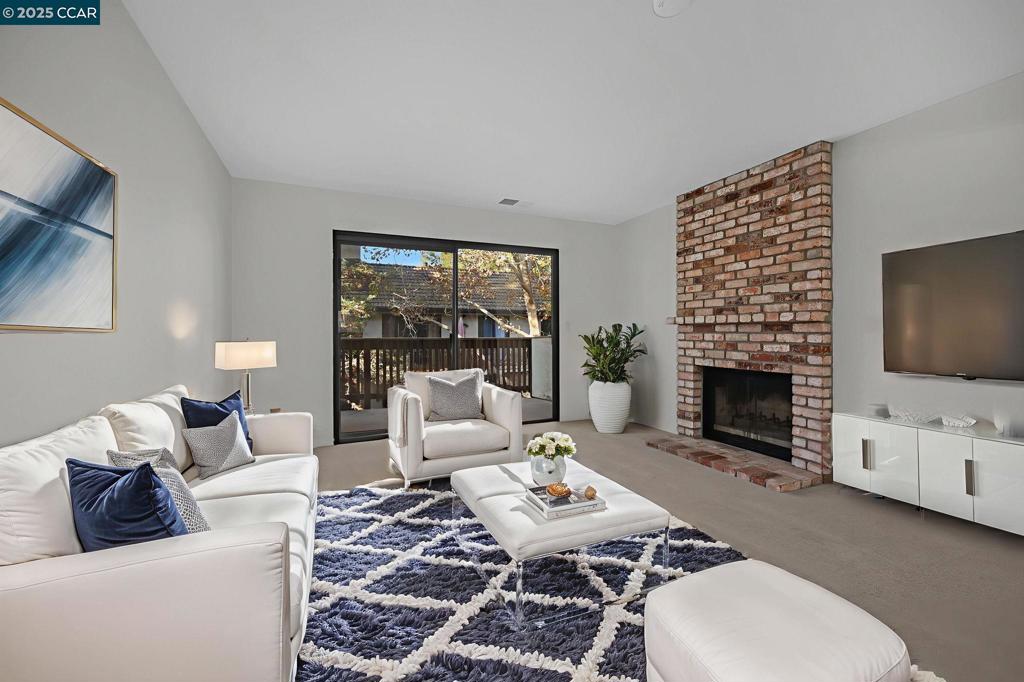 SIERRA GARDENS - Residential