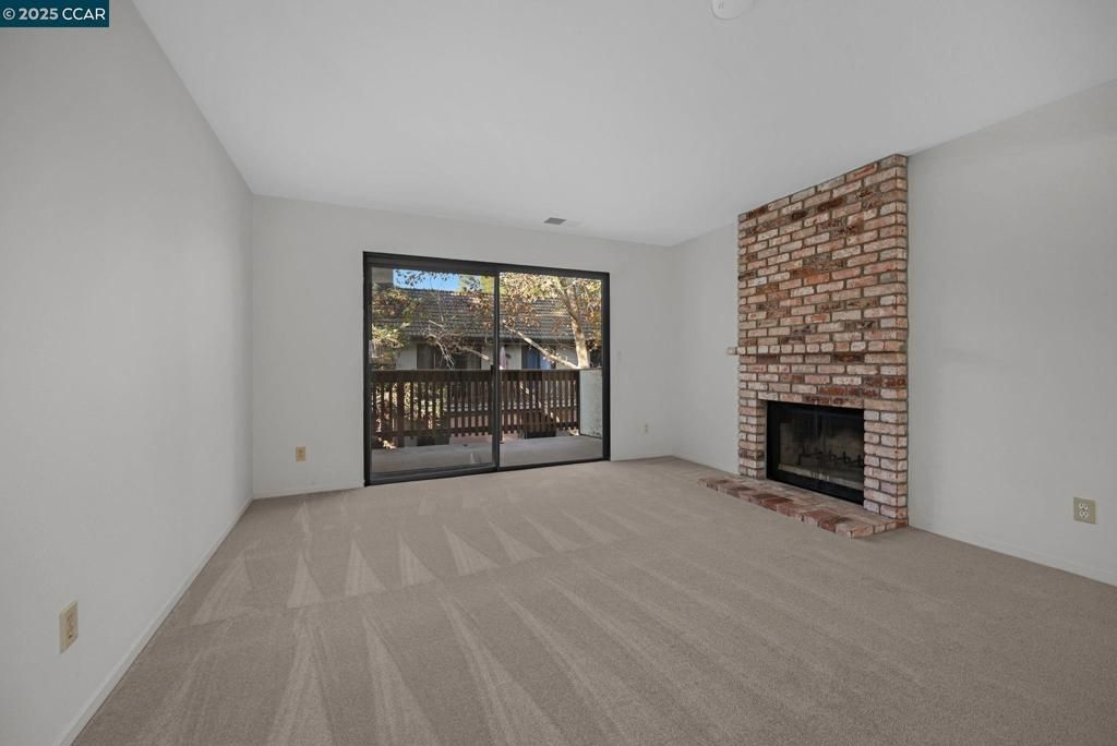 Photo of 2055 Sierra Rd Rd #82, Concord, CA 94518 (MLS # 41118365)