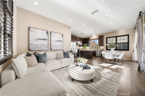 Photo of 81 Strawberry Grv Grv, Irvine, CA 92620 (MLS # OC26015322)