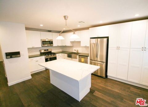 Photo of 1418 26th Street #3, Santa Monica, CA 90404 (MLS # 26669581)