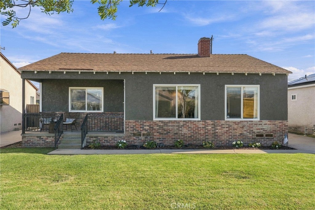 4904 W 123rd