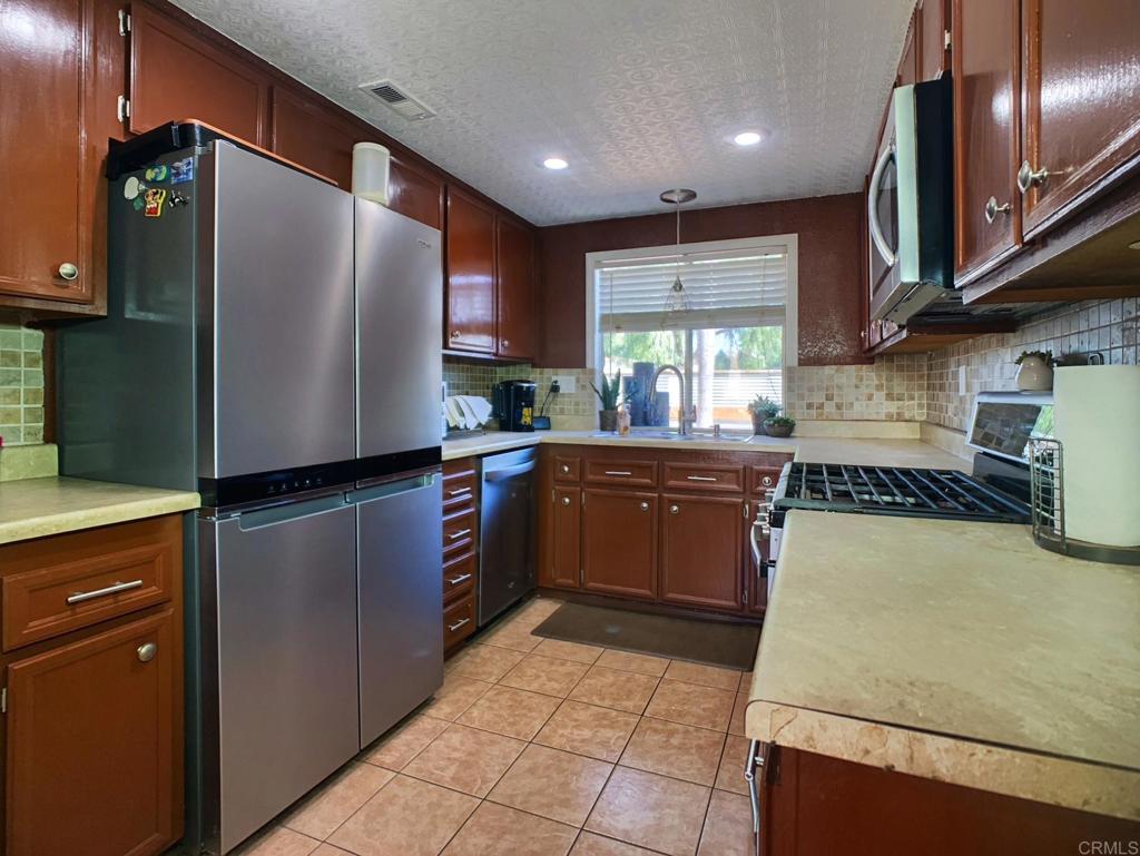 11827 Providence Bay Court