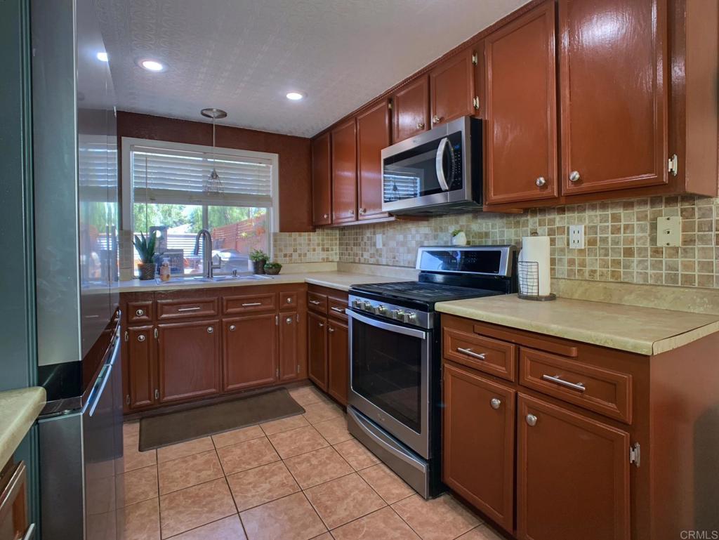 11827 Providence Bay Court