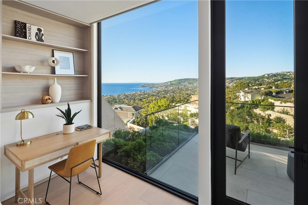 840 Gainsborough, Laguna Beach CA 92651 - Photo 35