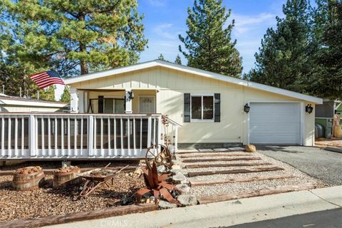 Photo of 391 Montclair Dr #99, Big Bear City, CA 92314 (MLS # IG26000375)