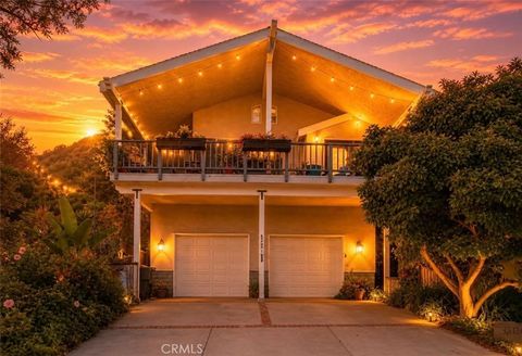 Photo of 6969 Vista Del Rincon DR, Ventura, CA 93001 (MLS # SR26097062)