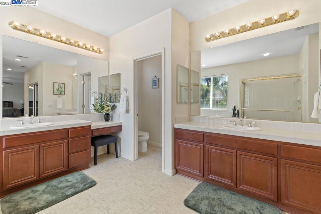 GLENBRIAR ESTATE - Residential