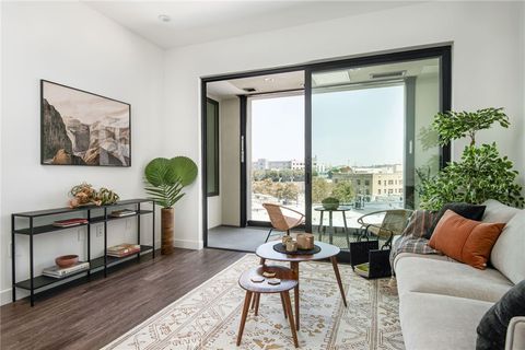 Tiny photo for 118 Astronaut Ellison S Onizuka Street St #304, Los Angeles, CA 90012 (MLS # PF25059352)