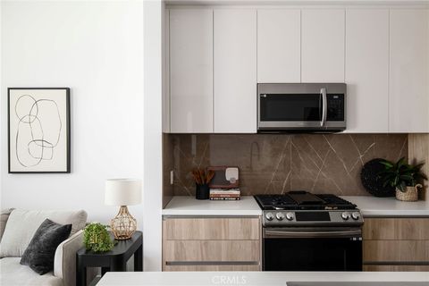 Tiny photo for 118 Astronaut Ellison S Onizuka Street St #304, Los Angeles, CA 90012 (MLS # PF25059352)