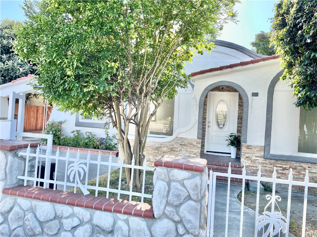 6281 Stanton Ave
