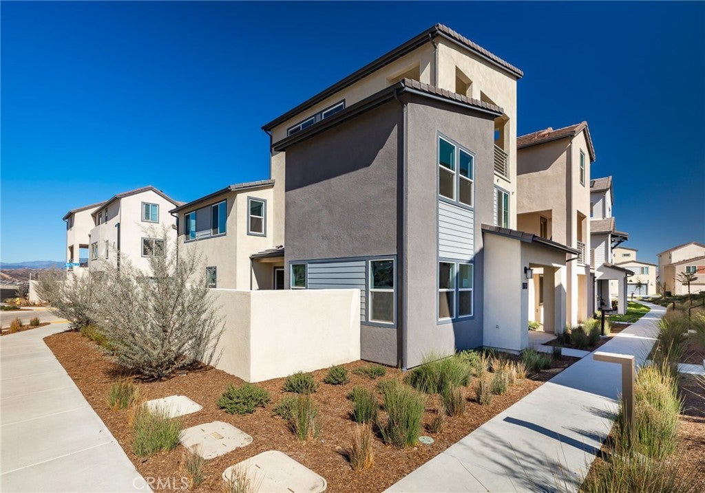 27304 Bear Paw Lane