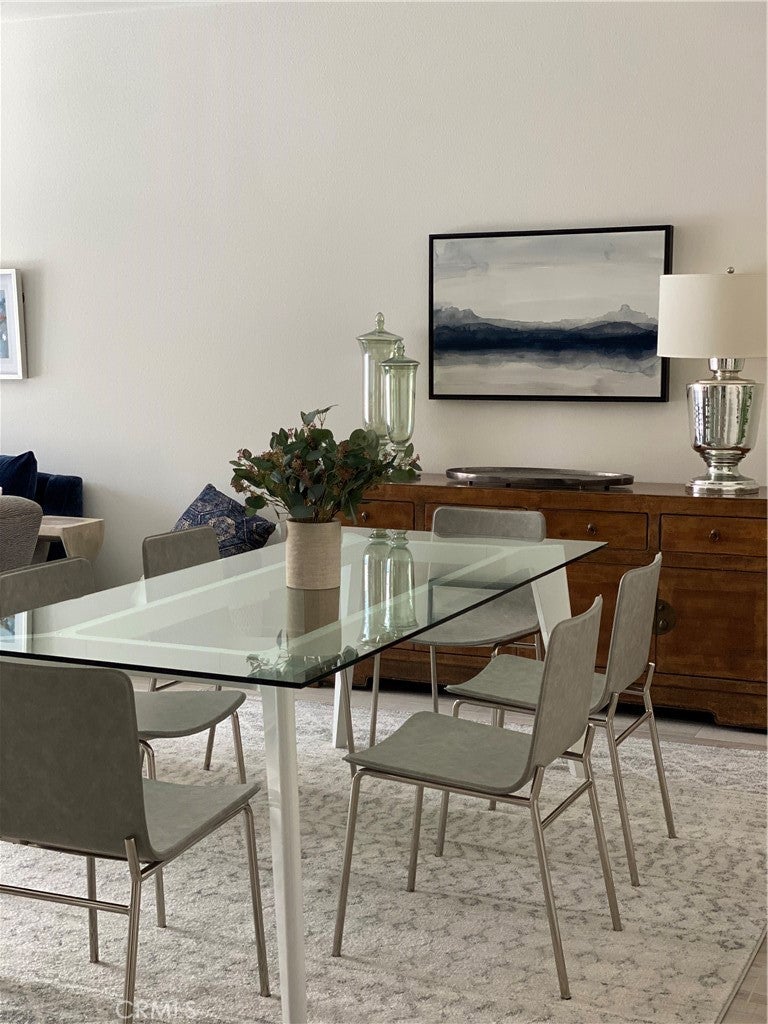 3090 Doheny
