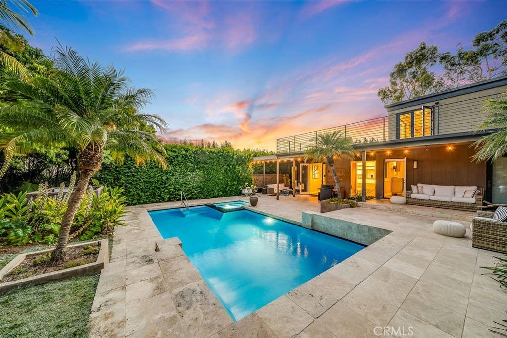 Photo of 31511 West Street, Laguna Beach, CA 92651 (MLS # LG26133032)