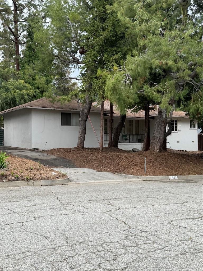 527 Santa Anita Court