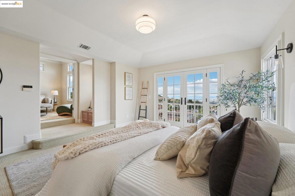 UPPER ROCKRIDGE - Residential